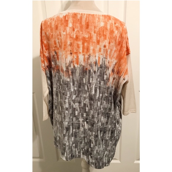 NWT ZOZO, Asymmetrical Pattered Tunic Top - Picture 2 of 8